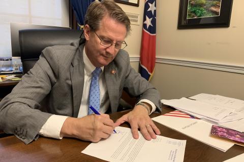 Congressman Burchett signing DOJ letter